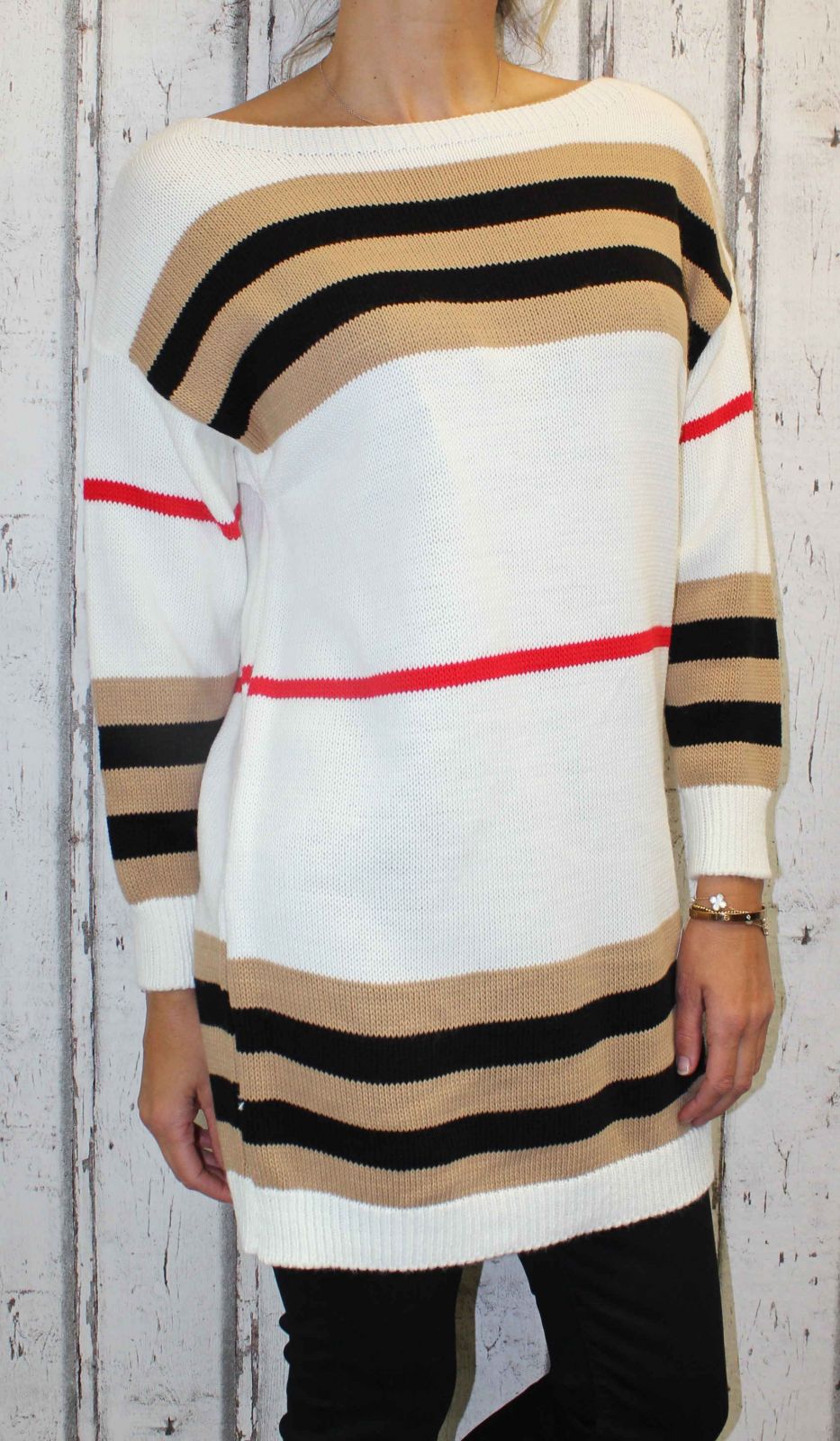 Dámský svetr, dámský dlouhý svetr, dlouhý bílo-hnědý svetr, teplý svetr, volný svetr, svetr s rantlem, pruhovaný svetr Italy Moda